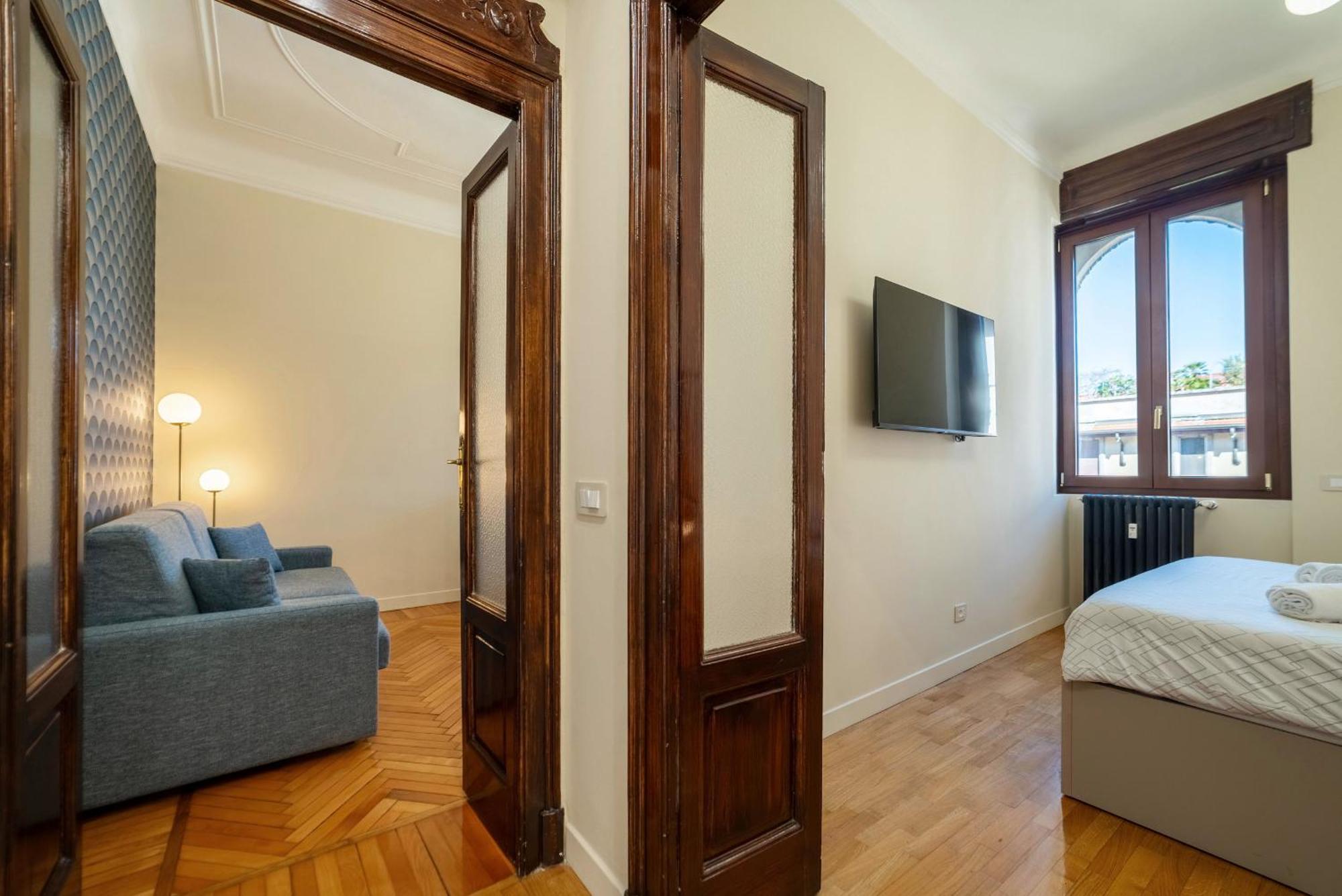 Casa Bella 16 - 8 Min To Metro, 15 Min To Lin Airport, University Area Мілан Екстер'єр фото