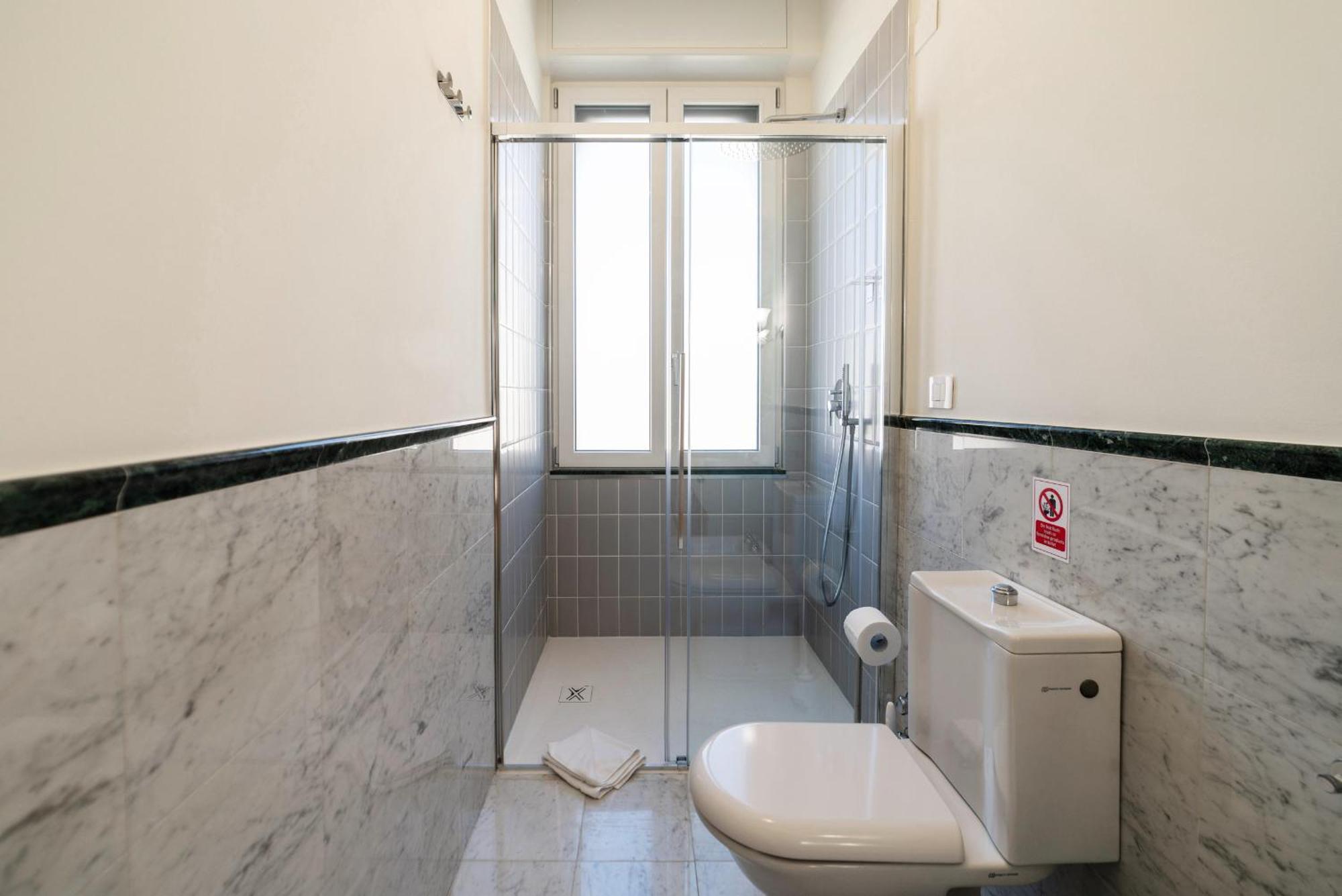 Casa Bella 16 - 8 Min To Metro, 15 Min To Lin Airport, University Area Мілан Екстер'єр фото